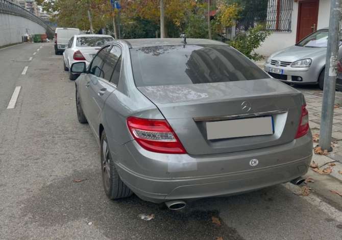 Noleggio Auto a Tirana - 50 Euro