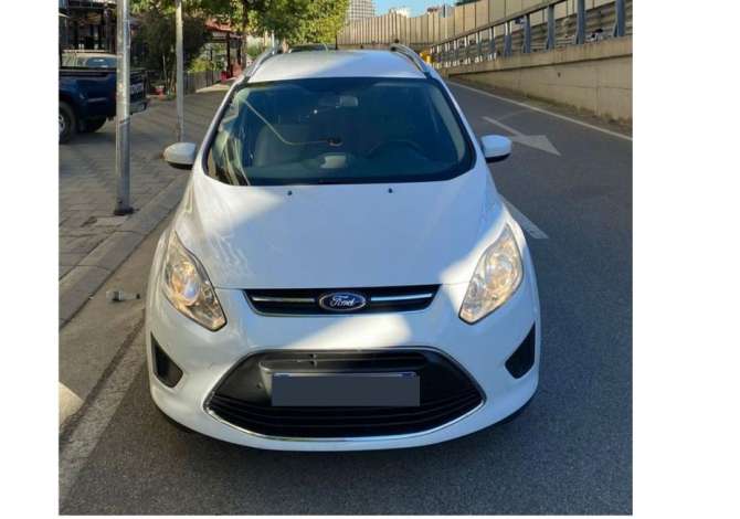 Noleggio Auto a Tirana - 35 Euro