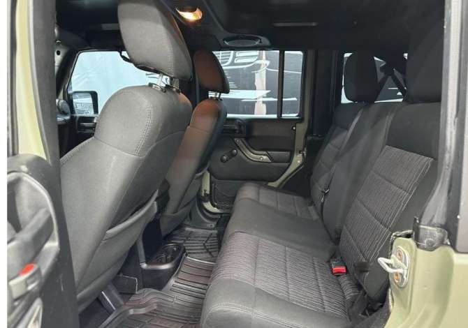 Auto in Vendita a Tirana, Jeep, 2012 Benzine,Kambio Automatik Pagamento 33,700  Euro.