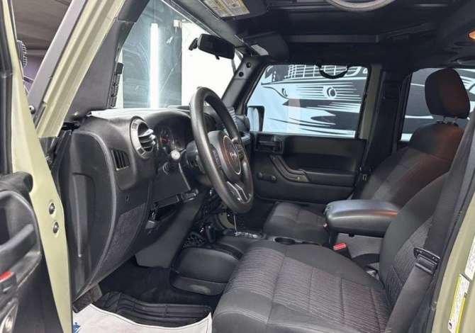 Auto in Vendita a Tirana, Jeep, 2012 Benzine,Kambio Automatik Pagamento 33,700  Euro.