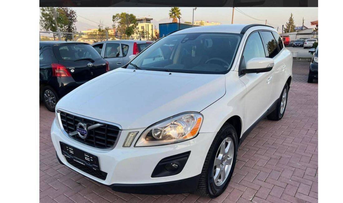 Jepet me qera Volvo per 80 euro dita 