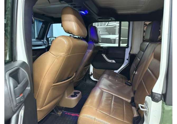 Auto in Vendita a Tirana, Jeep, 2011 gasoline-gas,Kambio Automatik Pagamento 25,500  Euro.