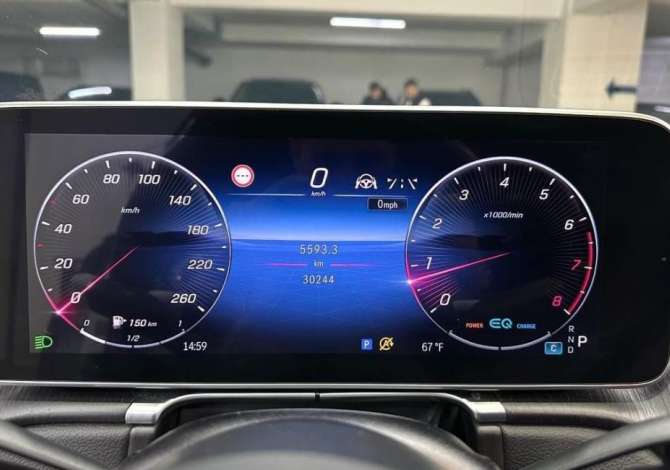 Auto in Vendita a Tirana, Porsche, 2022 Benzine,Kambio Automatik Pagamento 137,000  Euro.