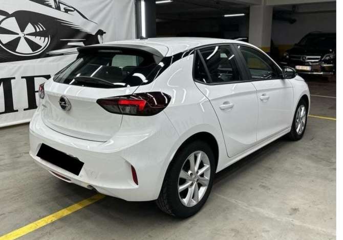 Auto in Vendita a Tirana, Opel, 2020 Benzine,Kambio Automatik Pagamento 12,700  Euro.