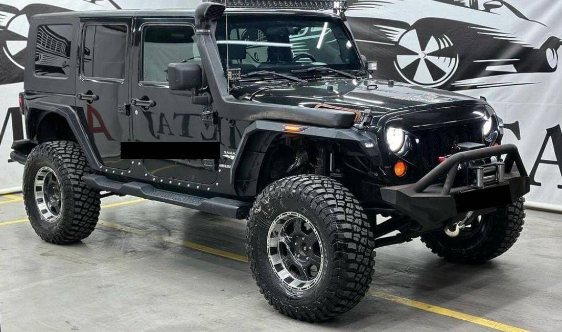 Auto in Vendita a Tirana, Jeep, 2008 gasoline-gas,Kambio Automatik Pagamento 21,700  Euro.