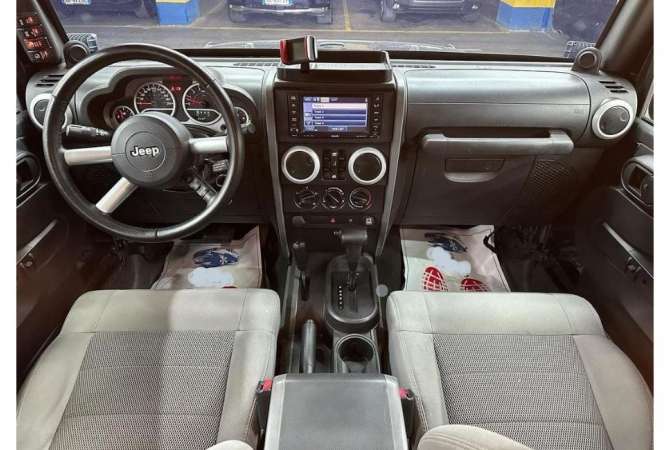 Auto in Vendita a Tirana, Jeep, 2008 gasoline-gas,Kambio Automatik Pagamento 21,700  Euro.