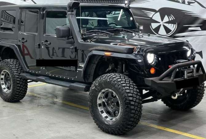 Auto in Vendita a Tirana - 21,700 Euro