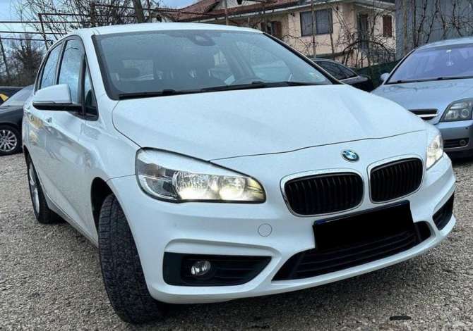 Jepet me qera makina BMW x drive per 35 euro dita 