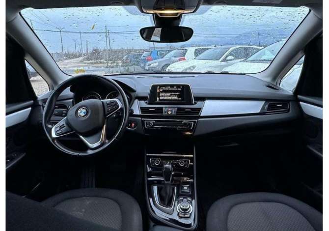 Jepet me qera makina BMW x drive per 35 euro dita 