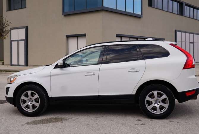 Makina me qera ne Tirane - 40 Euro