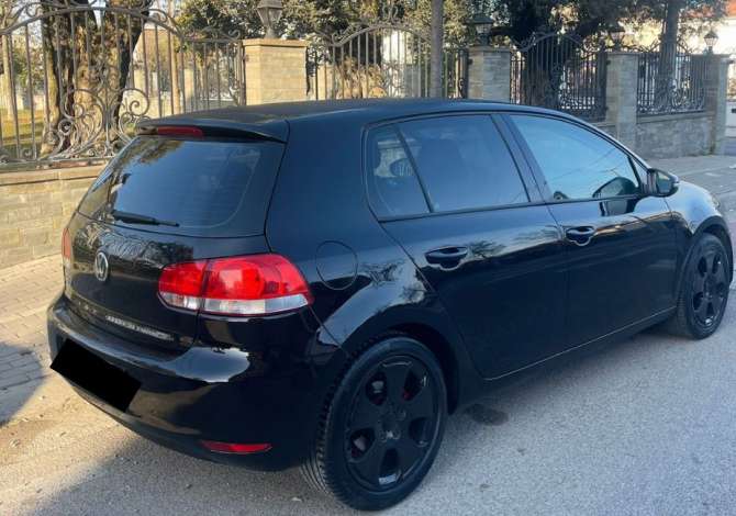 Jepet me qera makina Volkswagen Golf 6 per 35 euro