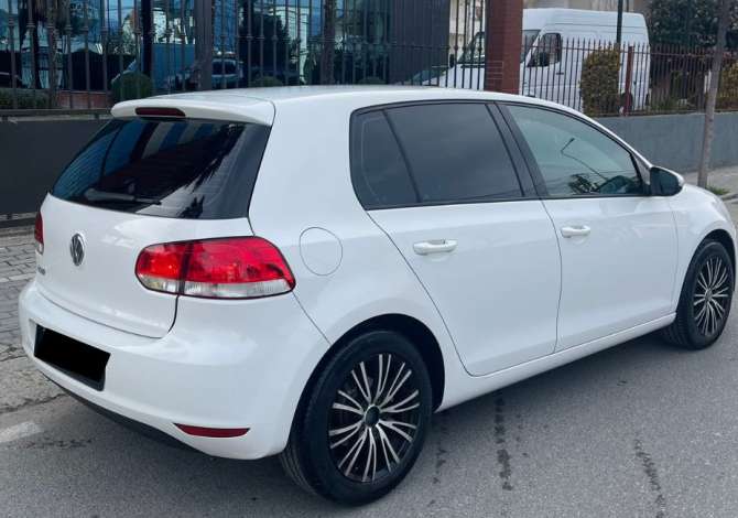 Noleggio Auto a Tirana - 30 Euro