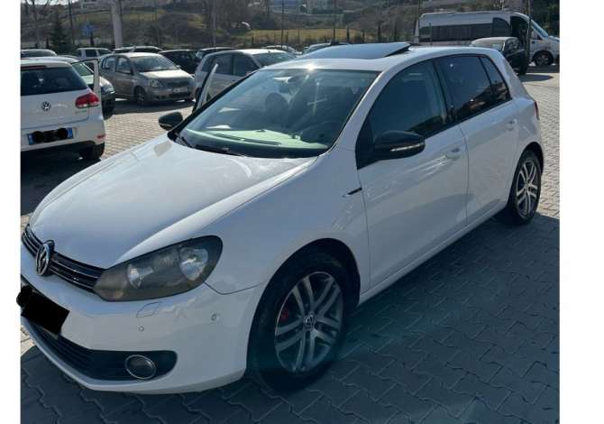 Noleggio Auto a Tirana - 33 Euro