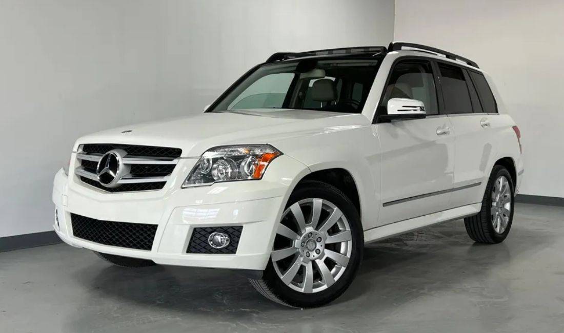 Jepet me qera makina Mercedes Benz GLK per 80 euro dita