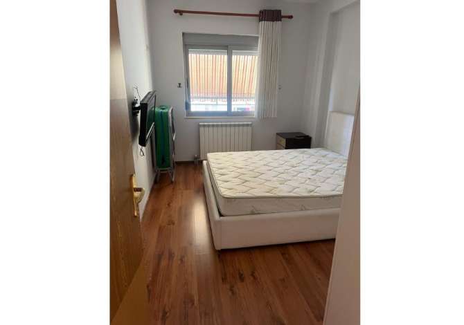 Shtepi me qera Apartament ne Tirane, 1+1, Mobilimi E mobiluar, Pagesa 400  Euro.