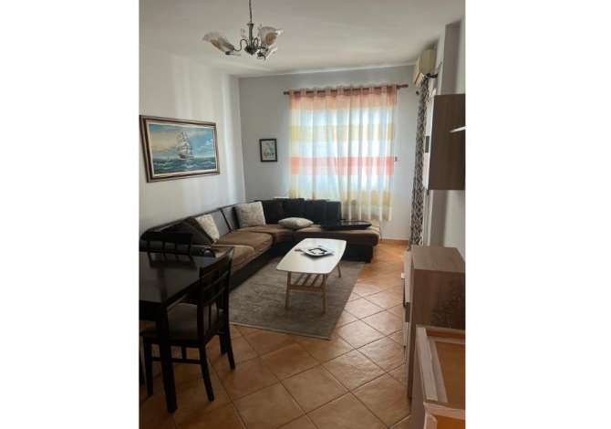 Shtepi me qera Apartament ne Tirane, 1+1, Mobilimi E mobiluar, Pagesa 400  Euro.