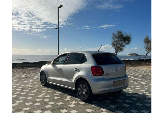 Makina me qera Volkswagen Polo per 30  euro +3 dite