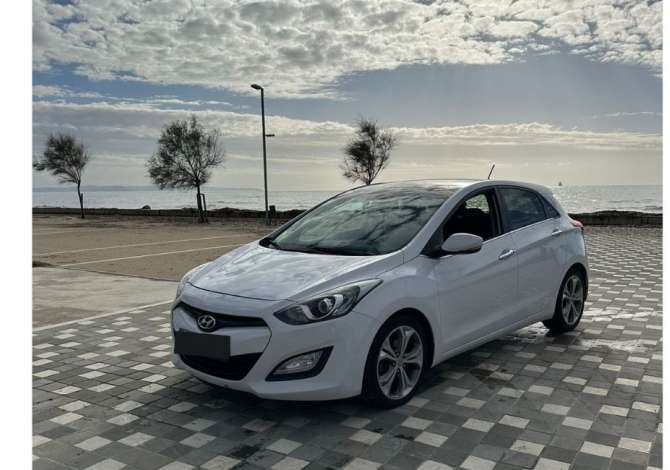 Makina me qera Hyundai i30 per 35 euro dita
