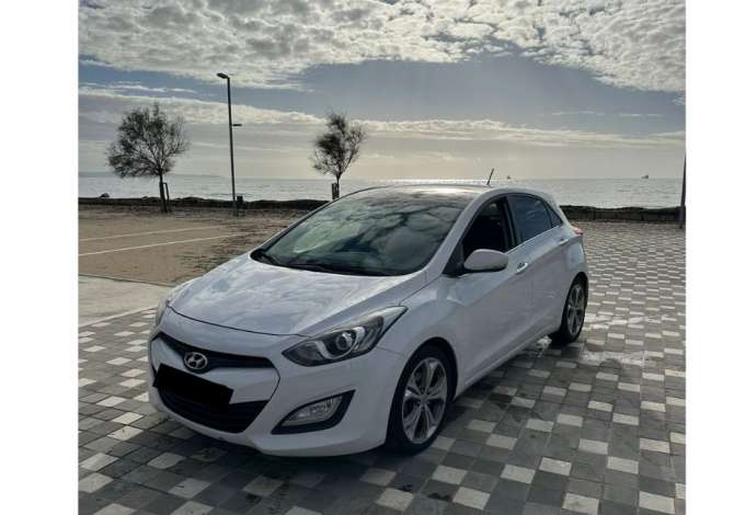 Makina me qera Hyundai i30 per 35 euro dita