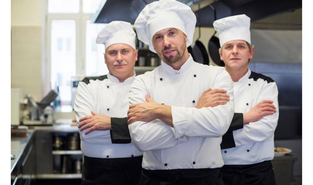 Job Offers in Tirana, Profession Kamarier me ekaperience, Ndihmes kamarier, Shites peshku, Pastrues peshku , With experience, Payment By Agreement.