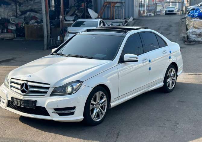 Noleggio Auto a Tirana - 40 Euro