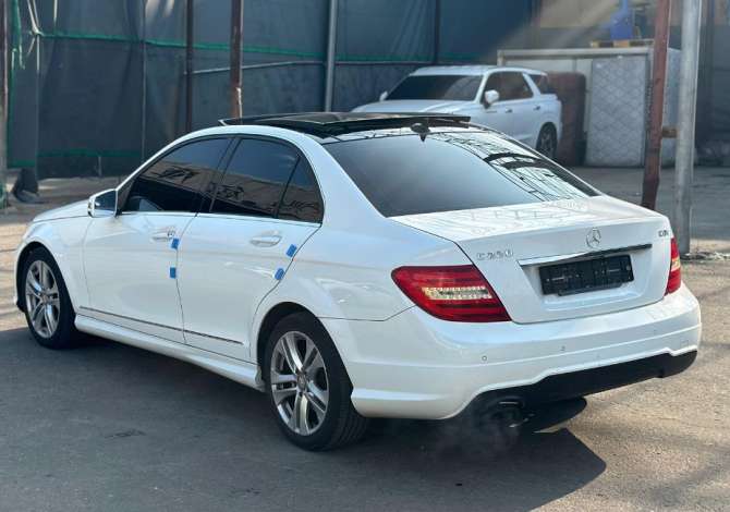 Noleggio Auto a Tirana - 40 Euro