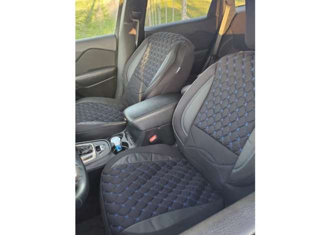 Makina me qera Jeep Cheroke per 70 euro dita 