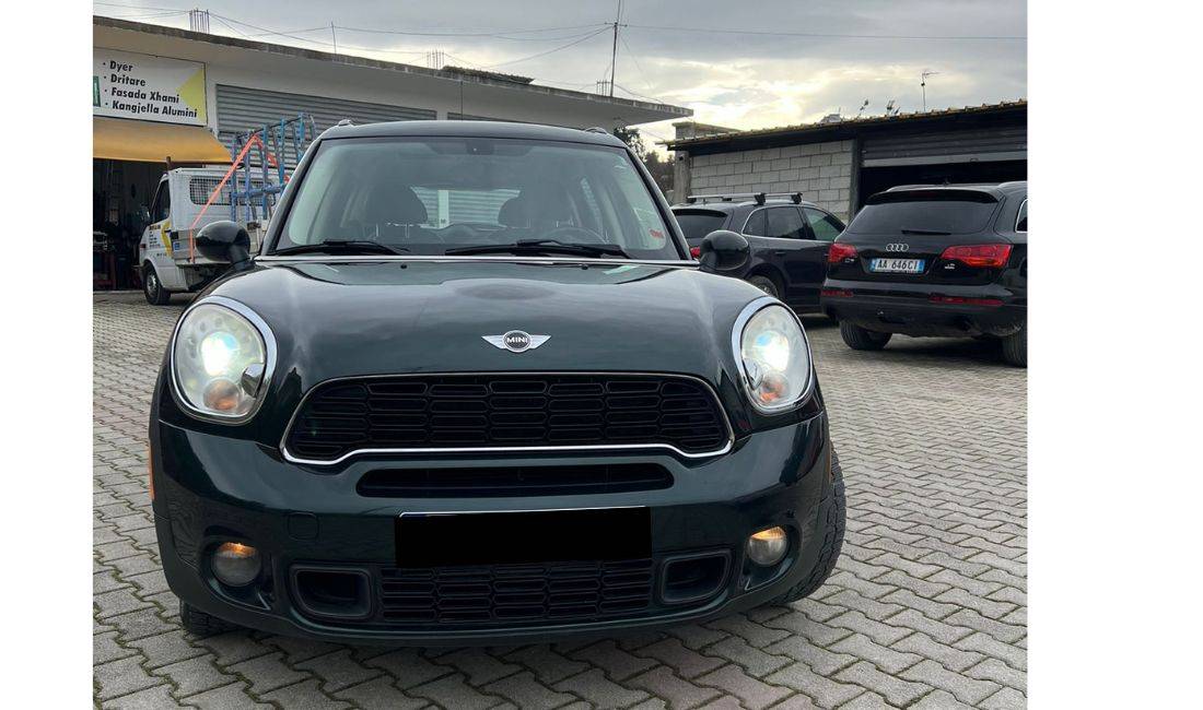 Makina me qera Mini Couper Sport per 35 euro dita