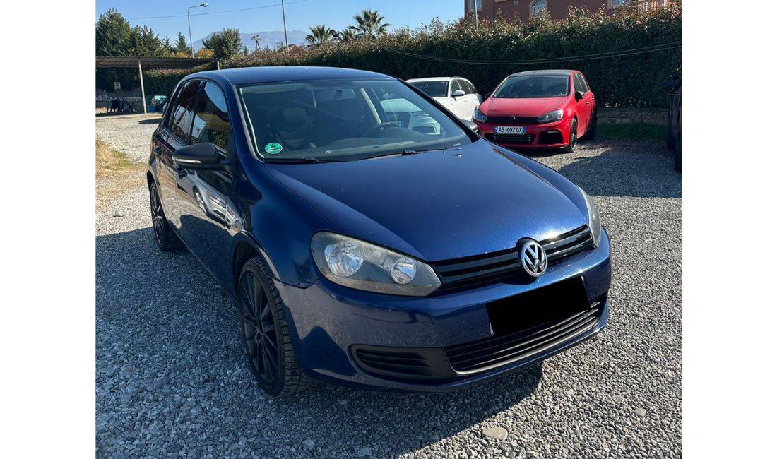 Makina me qera Volkswagen Golf 6 per 50 euro dita