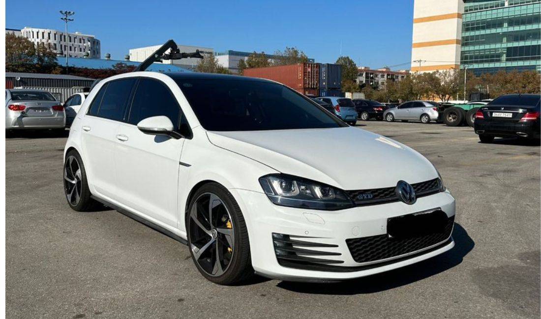 Jepet makina Golf 7 2016 2.0 Rline automat me qera duke filluar nga 60 euro