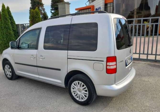 Makina me qera ne Tirane - 35 Euro