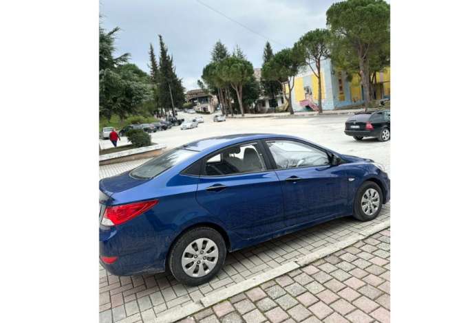 Makina me qera Hyundai Accent per 35 euro dita