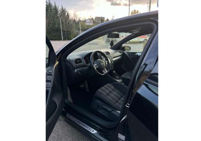 Makina me qera Golf 6 GTI duke filluar nga 50 euro dita