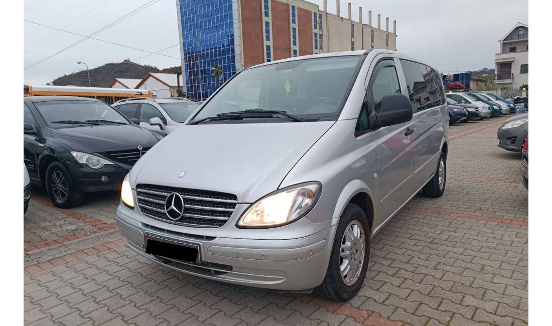 Furgon  me qera ne Rinas Tirane - Mercedes Benz Vito 8 vendesh duke filluar nga 60 euro dita