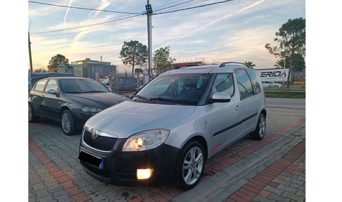 Makina me qera Skoda Roamster 30 euro