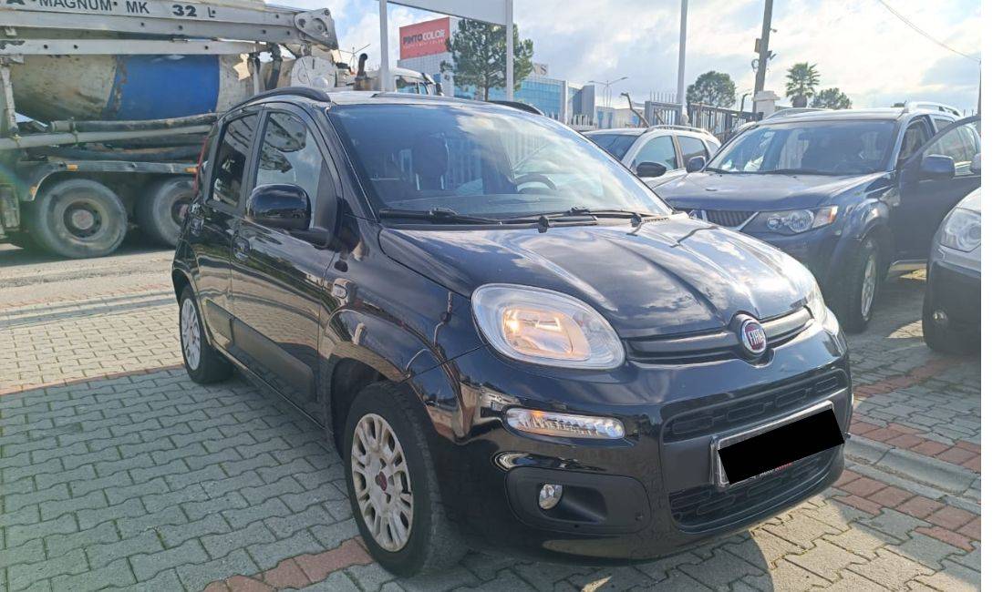 Makine me Qera Fiat Panda 30 Euro