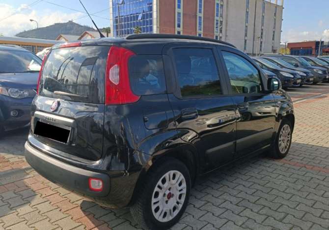 Makine me Qera Fiat Panda 30 Euro