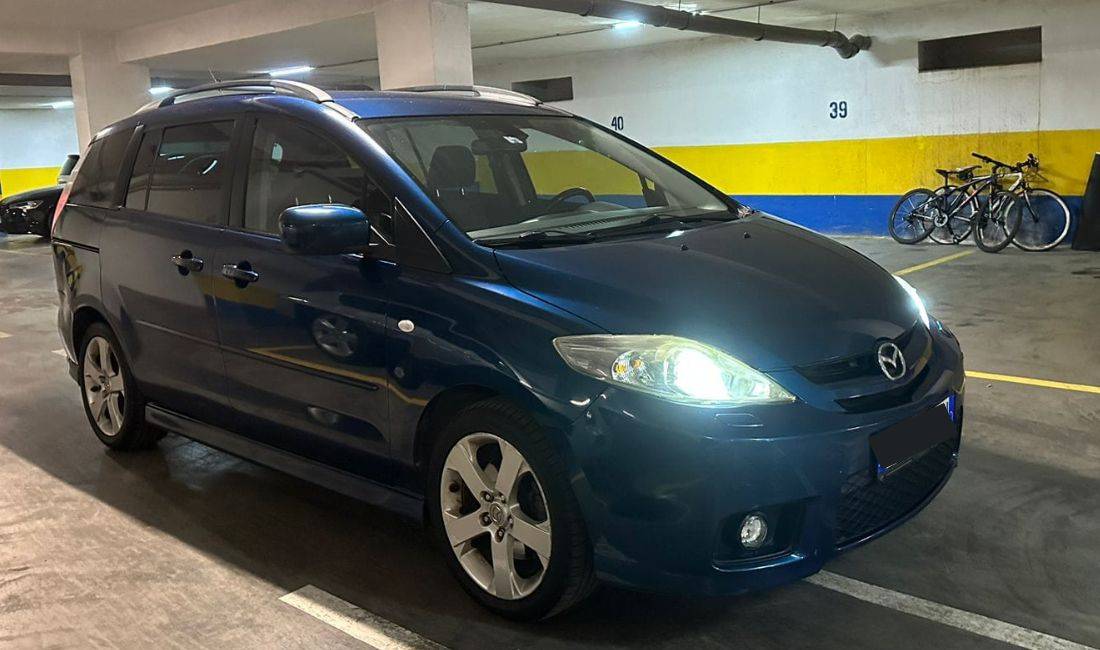 Makina me qera Mazda per 35 euro dita