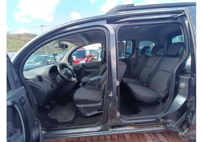 Makina me qera Mercedes Benz Citan per 29 euro dita