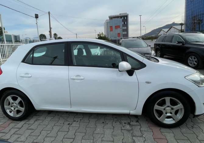 Noleggio Auto a Tirana - 30 Euro