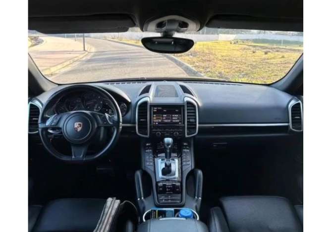 Noleggio Auto a Tirana - 110 Euro