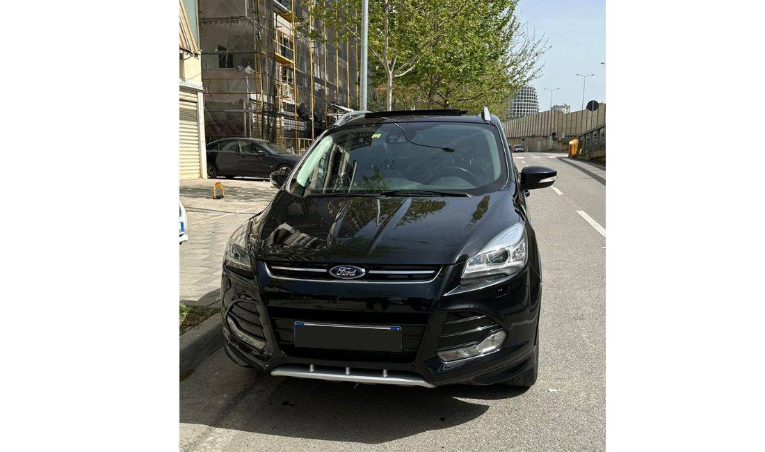 Makina me qera Ford Kuga per 50 euro dita