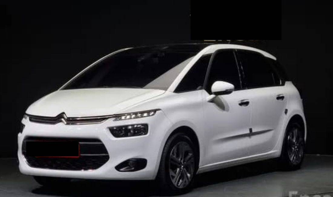 Makina me qera Citroen C4 Picasso per 35 euro