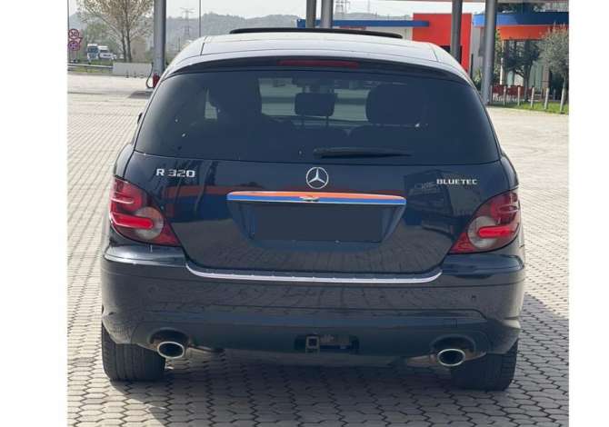 Makina me qera Mercedes Benz R Class 6+1  vendeshe per 40 euro dita