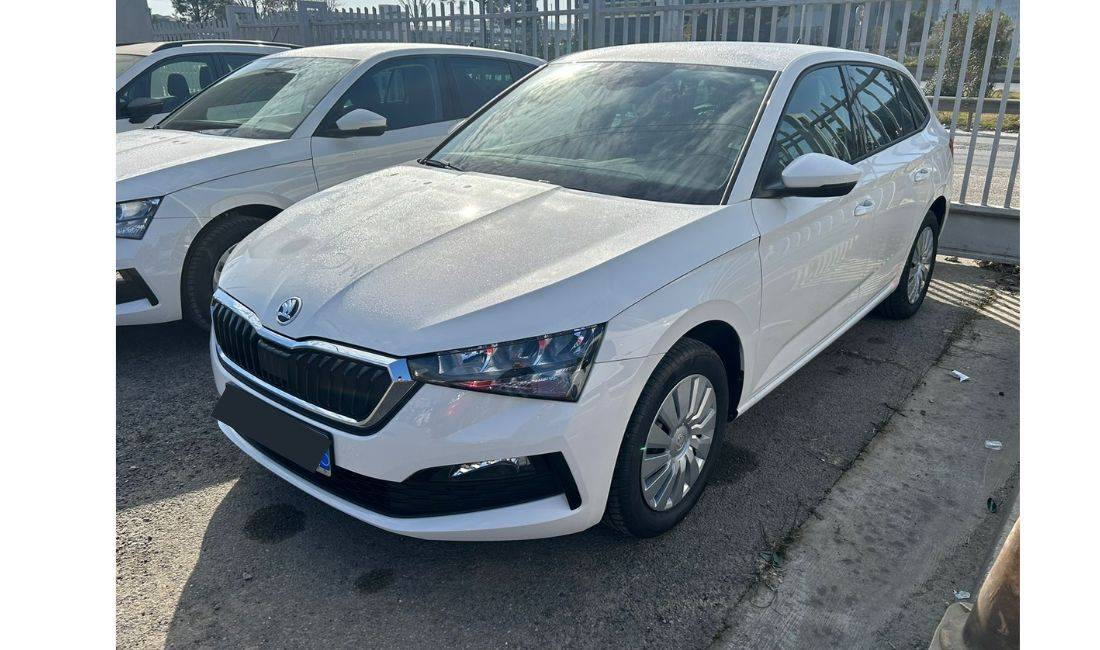 Makina me qera Scala per 35 euro dita