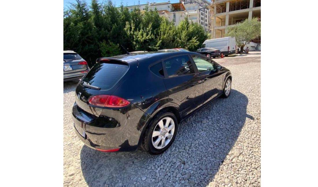 Makina me qera Seat per 25 euro dita