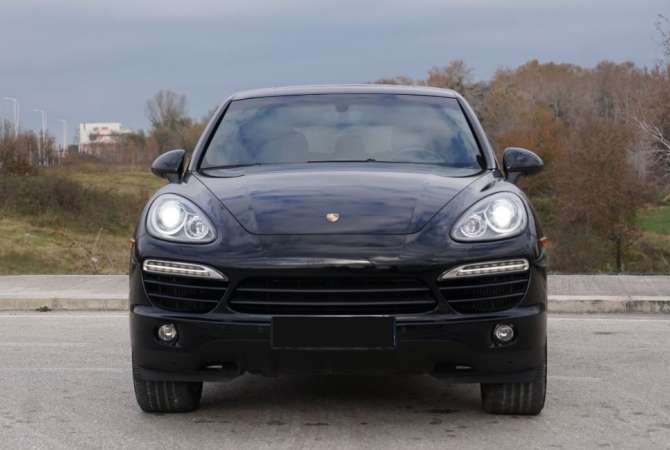 Noleggio Auto a Tirana - 95 Euro