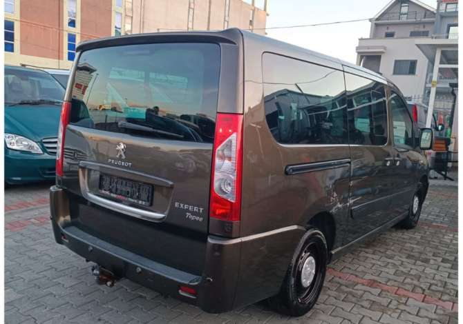 📢Oferte🌟 Furgon me qera  ne Rinas Tirane - Peugeot Expert 7+1 vende per 60 euro dita 