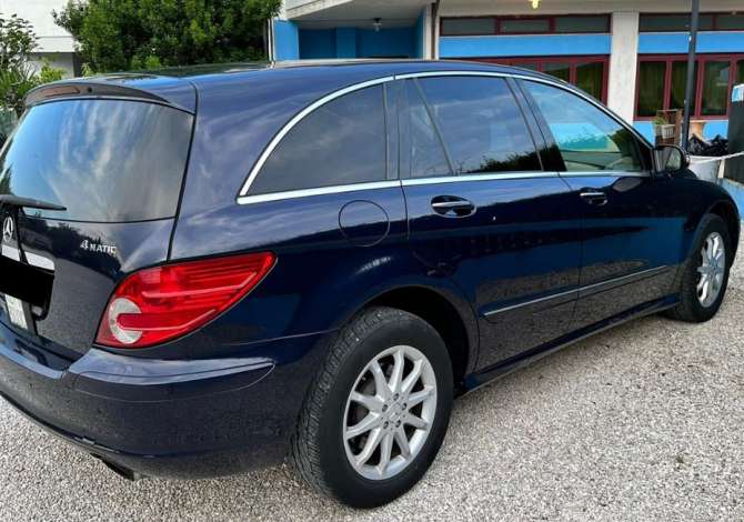 Makina me qera R class per 45 euro dita 5+1 vende