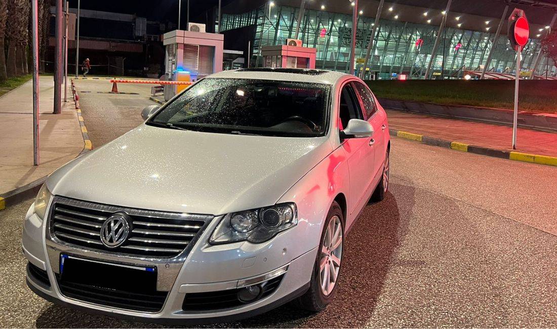 Makina me qera Passat 30 euro dita